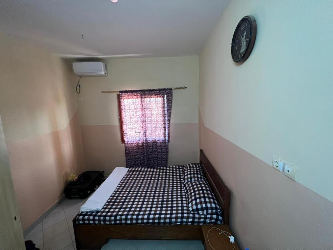 Chez Mimi Hotel Toubab Dialaw Ngoại thất bức ảnh