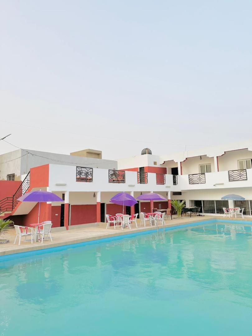 Chez Mimi Hotel Toubab Dialaw Ngoại thất bức ảnh